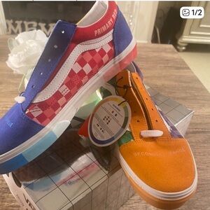 NEW!! Vans X MoMA Ole Skol ColorWheel 
Suede Lace - Up Sz 7